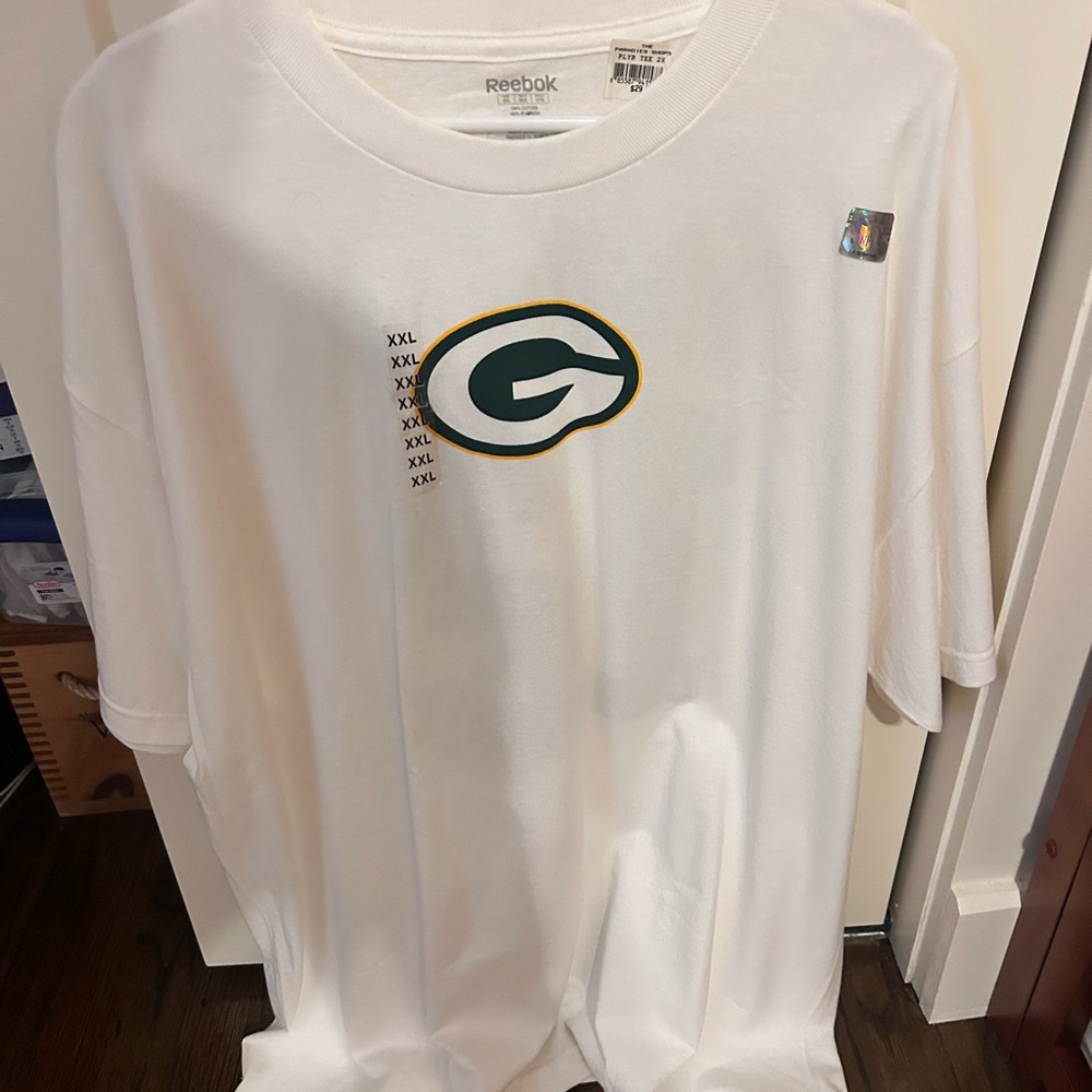Reebok White and Green Logo Men's Tee Aaron Roger’s